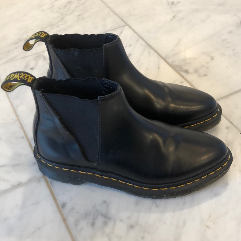 Dr. Martens Bianca chelsea boots size 8